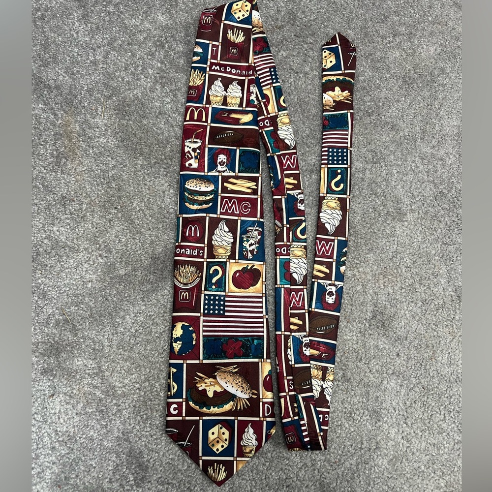 VINTAGE McDonald’s Collection 1994 Necktie / Tie / Golden Arches / Burger Fries